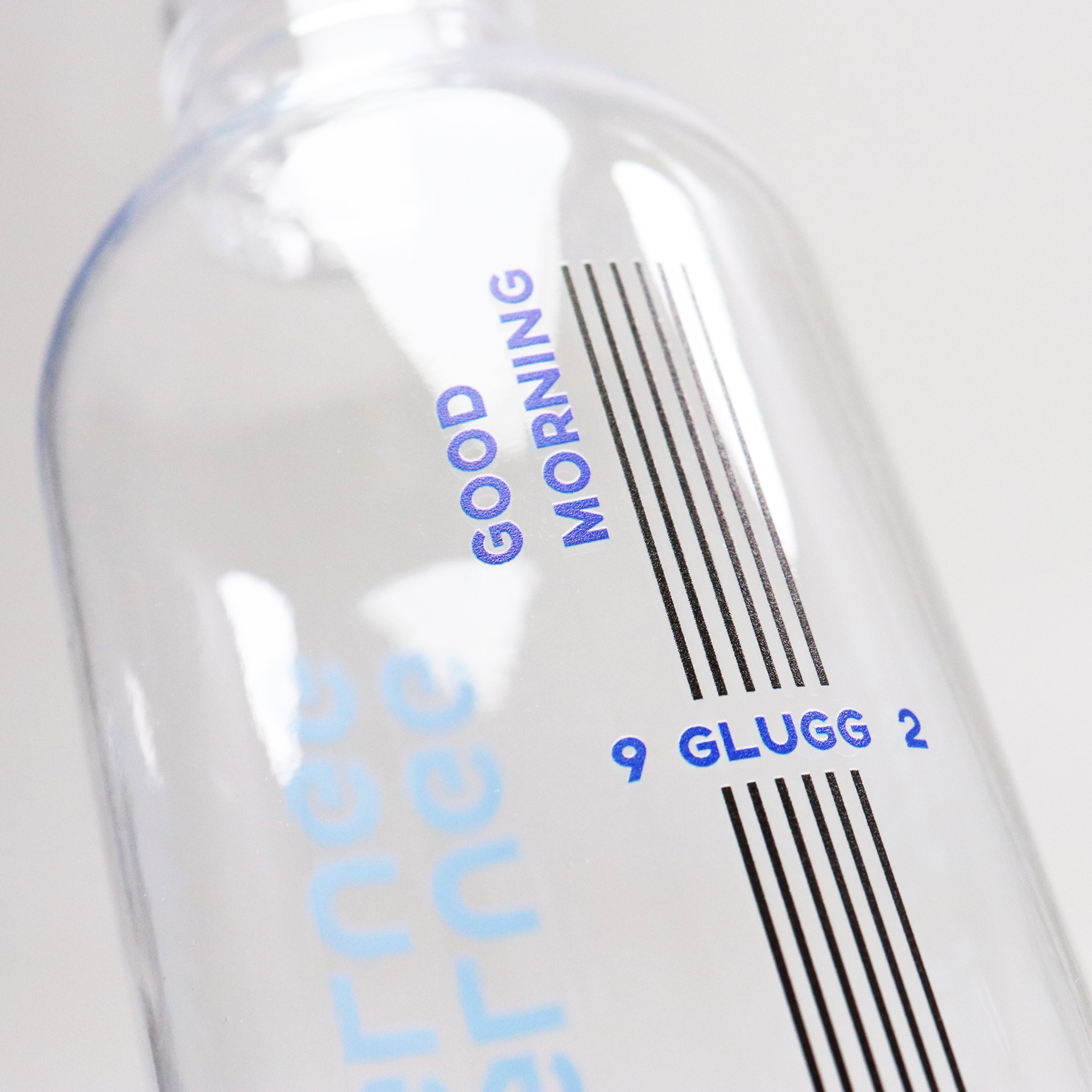 Kunststoffflasche 1 L Vatten Glugg Glugg
